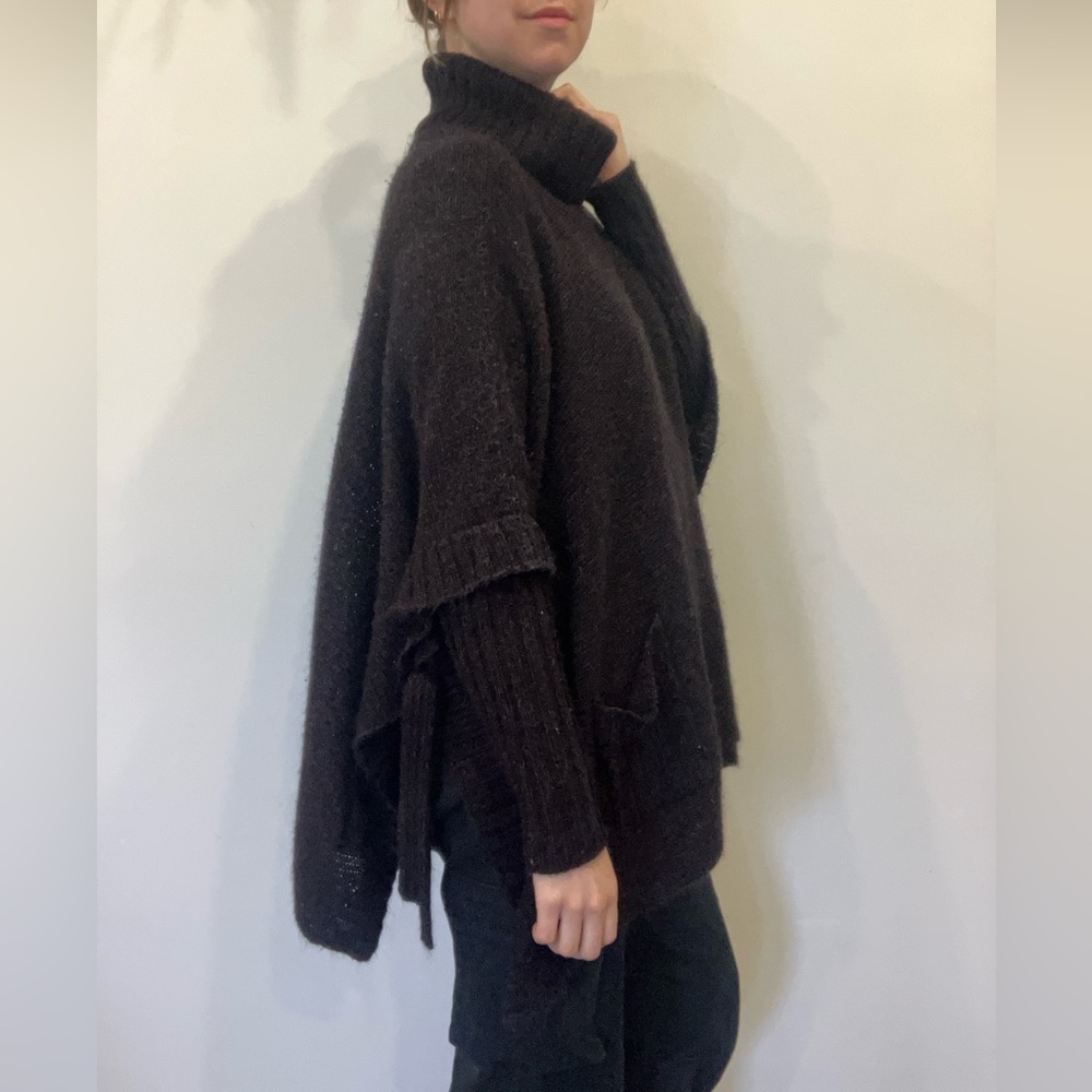 Lily Morgan Cotton blend Black and dark red Turtleneck Sweater in size L and XL - Picture 2 of 13